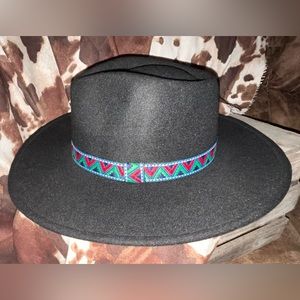 Flat-brim Hat/ NWT Women’s / Western Hat